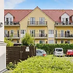 Lägenhet Sonnenresidenz By Interhome